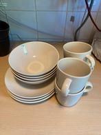 Servies IKEA set, Huis en Inrichting, Ophalen, Nieuw, Effen, Aardewerk