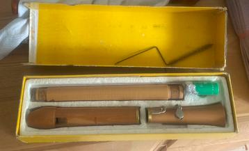 Moeck 242 tenor beschikbaar voor biedingen