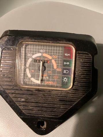 Garelli team kilometerteller teller dashboard beschikbaar voor biedingen