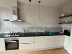 Complete moderne beige keuken, Huis en Inrichting, Ophalen, Gebruikt, Crème, Enkelwandige keuken