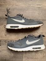 Nike Air Max Tavas 705149 02 grijze sneakers, Kleding | Heren, Schoenen, Zo goed als nieuw, Sneakers of Gympen, Nike, Verzenden