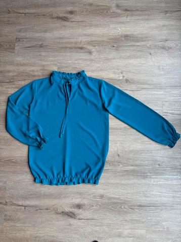 Blouse Europe Kids maat 164 beschikbaar voor biedingen