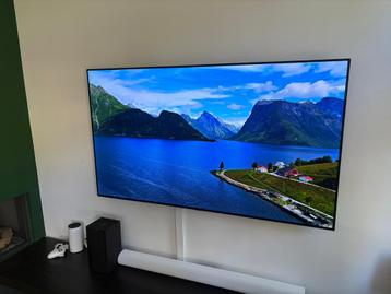 LG OLED65CX is een 65-inch OLED-televisie beschikbaar voor biedingen
