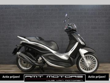 PIAGGIO BEVERLY 300 IE (bj 2012) Mat Zwart A2 geschikt beschikbaar voor biedingen