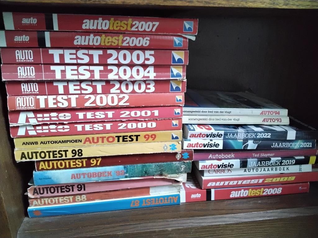 Collectie Autojaarboeken en Autotest voor de liefhebber, Boeken, Auto's | Boeken, Ophalen of Verzenden, Gelezen, Algemeen
