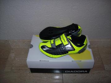 Nieuwe Diadora phantum junior race schoenen 33, 36, beschikbaar voor biedingen