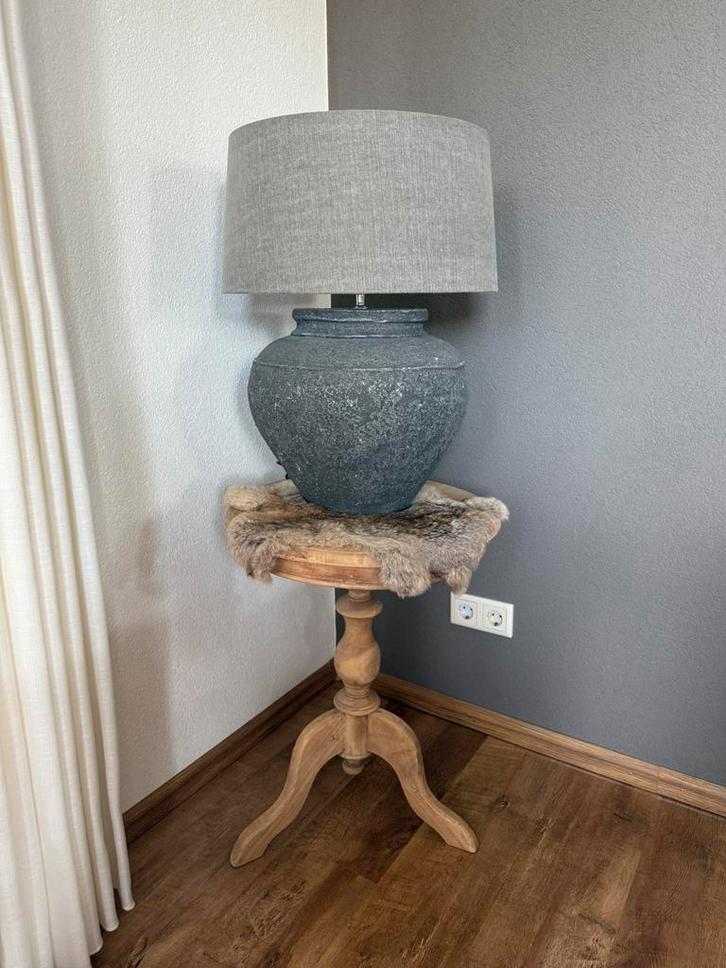 Prachtige grote kruiklamp sober en stoer, Huis en Inrichting, Lampen | Tafellampen, Zo goed als nieuw, 50 tot 75 cm, Ophalen