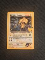 Rocket’s Zapdos CLB, Hobby en Vrije tijd, Verzamelkaartspellen | Pokémon, Ophalen of Verzenden, Zo goed als nieuw