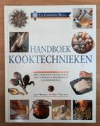 E. Treuille - Le Cordon Bleu, Handboek Kooktechnieken, Boeken, Kookboeken, Overige typen, Ophalen of Verzenden, Zo goed als nieuw