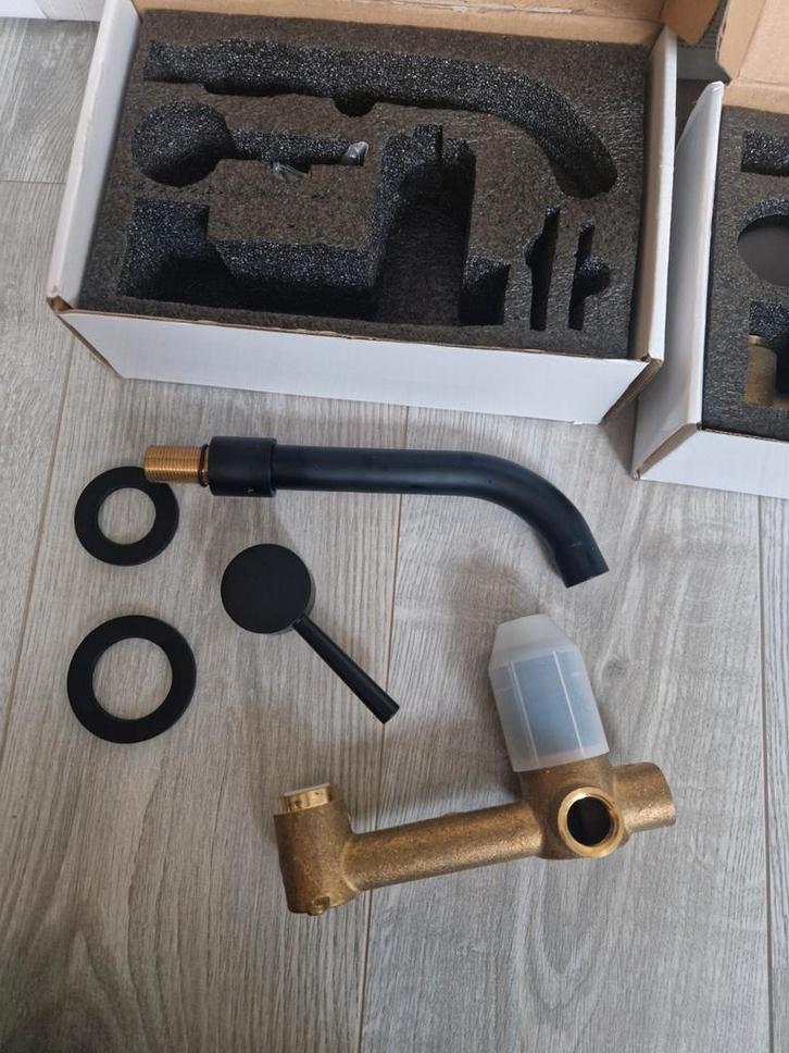2x Inbouw Wastafelkraan Zwart - Nieuw in Doos, Doe-het-zelf en Verbouw, Sanitair, Nieuw, Overige typen, Ophalen of Verzenden