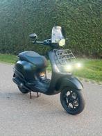 Vespa sprint 4T 4V! Notte! Akrapovic! Brom! SIP!, Ophalen of Verzenden, Maximaal 45 km/u