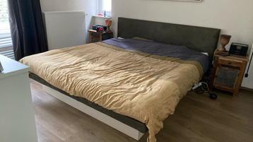 Waterbed te koop 200x220 beschikbaar voor biedingen