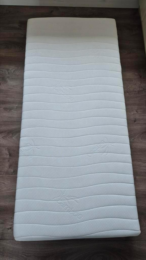 Matras - 90x200 cm - 20CM, Huis en Inrichting, Slaapkamer | Matrassen en Bedbodems, Nieuw, 90 cm, Eenpersoons, Ophalen