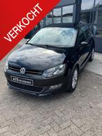 Volkswagen Polo Highline PANO.CRUISE.STOERVERWARMING.LEDKOPL, Voorwielaandrijving, Euro 5, Gebruikt, Zwart