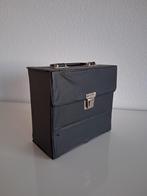 Koffertje met ca 40 vinyl singles, Cd's en Dvd's, Vinyl Singles, Ophalen, Gebruikt