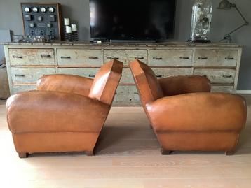 2 franse moustache fauteuils, leren club fauteuils. beschikbaar voor biedingen