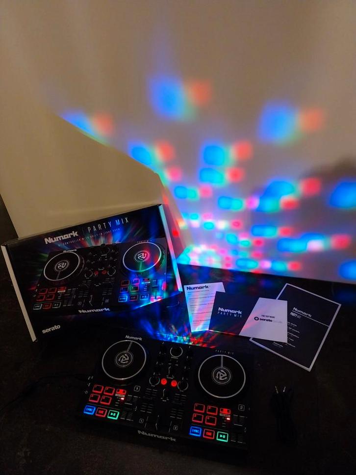 Numark Partymix 2 DJ Controller - Zo goed als nieuw!, Muziek en Instrumenten, Dj-sets en Draaitafels, Zo goed als nieuw, Dj-set