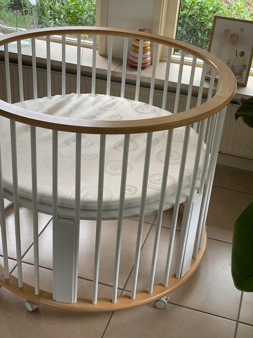 Ronde Bobita box, incl matras, Kinderen en Baby's, Boxen, Gebruikt, Rond, Ophalen of Verzenden
