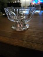 Glazen schaaltje met zilverkleurige voet, Ophalen of Verzenden