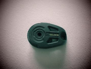 SELDEN Schildpadblok  40mm beschikbaar voor biedingen