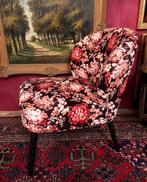 WOOOD Fauteuil / stoel zwarte stof met vintage bloemen, Ophalen, Gebruikt, 75 tot 100 cm, Stof