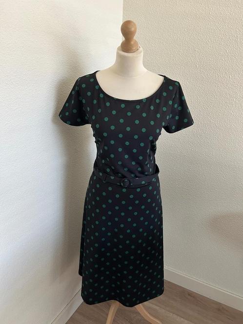 King Louie maat XL polkadot swing jurk, Kleding | Dames, Jurken, Zo goed als nieuw, Maat 46/48 (XL) of groter, Zwart, Knielengte