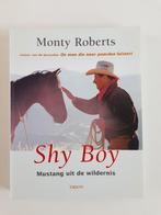 M. Roberts - Shy Boy, Boeken, Dieren en Huisdieren, Ophalen of Verzenden, Zo goed als nieuw, M. Roberts