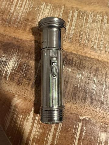 Vintage retro zaklamp Art Deco look, lamp aanwezig werkt. beschikbaar voor biedingen