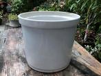 Retro witte bloempot, Tuin en Terras, Bloempotten, 25 tot 40 cm, Rond, Binnen, Ophalen of Verzenden