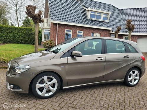 Mercedes B-klasse 180, clima, navi., Auto's, Mercedes-Benz, Bedrijf, Te koop, B-Klasse, ABS, Airbags, Airconditioning, Alarm, Bluetooth