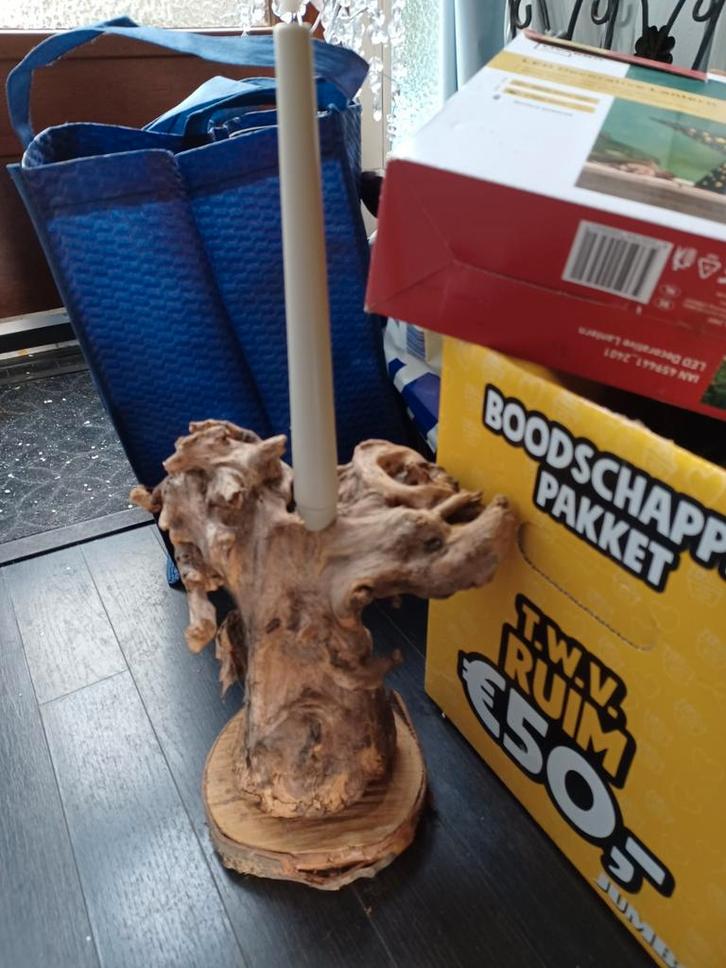 3 tassen markt of doorverkoop. Magnetron oude weegschaal etc, Huis en Inrichting, Overige Huis en Inrichting, Zo goed als nieuw