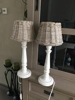 Brocante lampen, Huis en Inrichting, Lampen | Tafellampen, Brocante, Zo goed als nieuw, Hout, 50 tot 75 cm