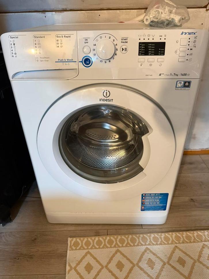 Indesit Innex XWA71483, Witgoed en Apparatuur, Wasmachines, Niet werkend, Voorlader, 6 tot 8 kg, 85 tot 90 cm, 1200 tot 1600 toeren