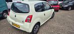Renault Twingo 1.2-16V Night & Day origineel Nederlands 64 d, Auto's, Renault, Gebruikt, Zwart, 4 stoelen, Origineel Nederlands