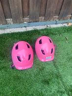 Twee roze fietshelmen, Fietsen en Brommers, Fietsaccessoires | Fietshelmen, Ophalen, Gebruikt, Overige maten, Meisje