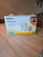 medela freestyle dubbele elektrische 2-fase borstpomp, Gebruikt, Ophalen of Verzenden