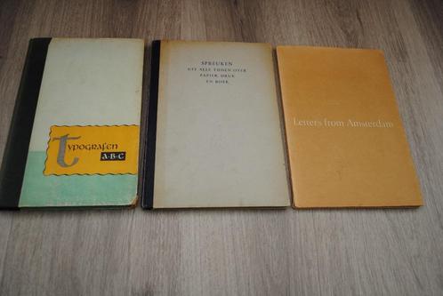 Diverse oude boekjes m.b.t. typografie, drukkunst etc., Boeken, Overige Boeken, Gelezen, Ophalen of Verzenden