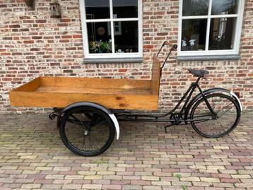 Aangeboden :  Antieke / Oldtimer  Gazelle Bakfiets . beschikbaar voor biedingen