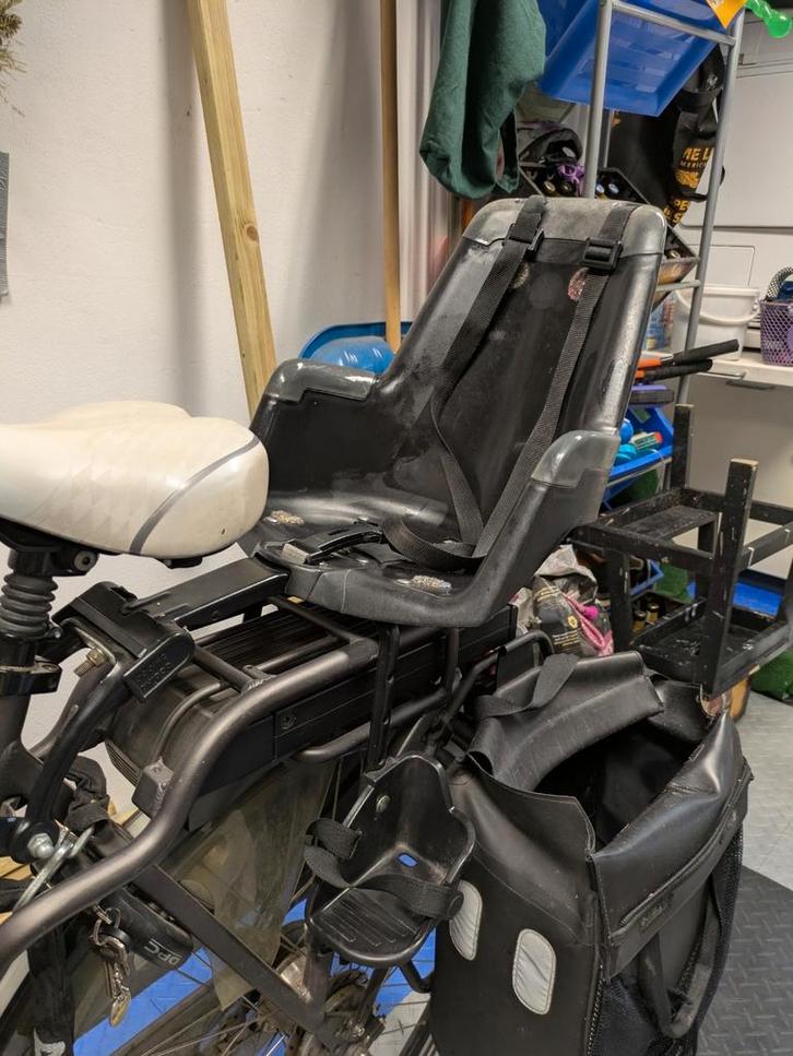 Achterzitje, stoeltje Bobike (past op elektrische fiets), Fietsen en Brommers, Fietsaccessoires | Fietsstoeltjes, Gebruikt, Ophalen