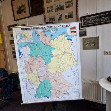 Schoolplaat: Landkaart Bondsrepubliek Duitsland/DDR beschikbaar voor biedingen