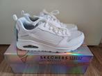 Witte Skechers Uno Inside matters - Maat 39 (NIEUW IN DOOS), Kleding | Dames, Schoenen, Ophalen of Verzenden, Nieuw, Wit, Sneakers of Gympen