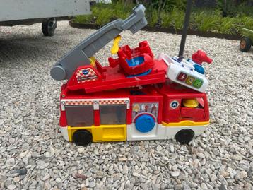 Vtech  2in1 vrolijke vriendjes brandweer auto beschikbaar voor biedingen