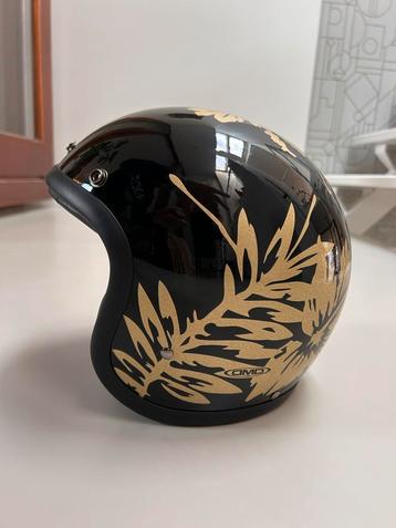 DMD Helm. Nieuw en Ongedragen. Mt M beschikbaar voor biedingen