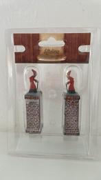 Efteling miniatuur Heks op sokkel 2 stuks in verpakking, Verzamelen, Efteling, Ophalen of Verzenden, Nieuw, Beeldje of Poppetje