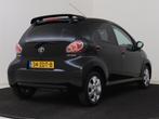 Toyota Aygo 1.0 VVT-i Dynamic Orange (bj 2012), Auto's, Voorwielaandrijving, Stof, Gebruikt, Zwart