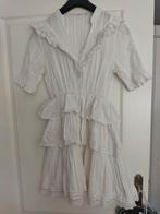 Mooie witte jurkje met broderie maat s, Kleding | Dames, Jurken, Bisous project, Wit, Ophalen of Verzenden, Zo goed als nieuw