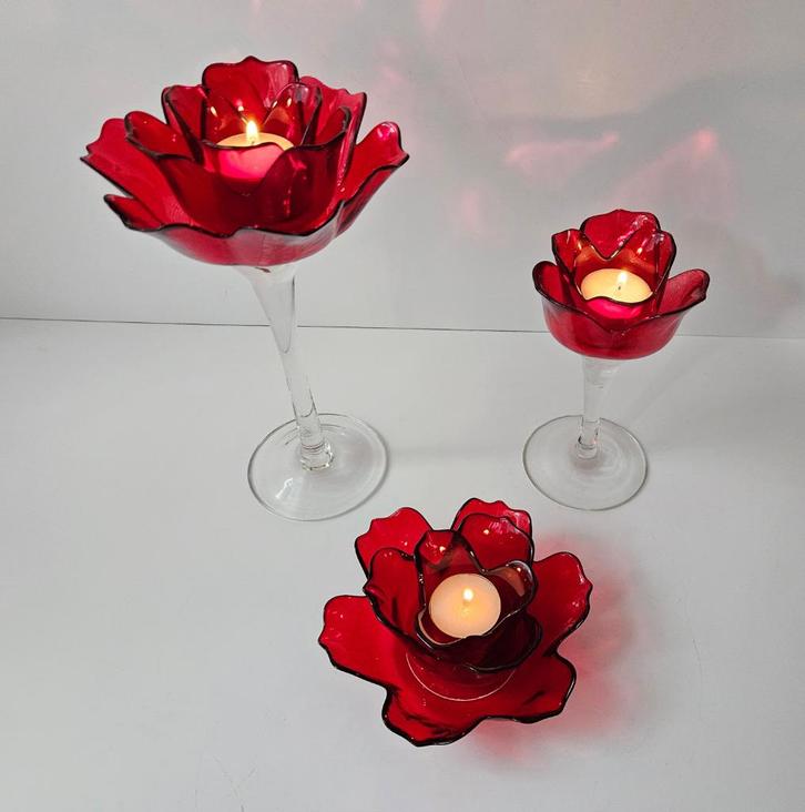 3 rozen waxinelichthouders, Huis en Inrichting, Woonaccessoires | Kandelaars en Kaarsen, Zo goed als nieuw, Minder dan 25 cm, Overige materialen