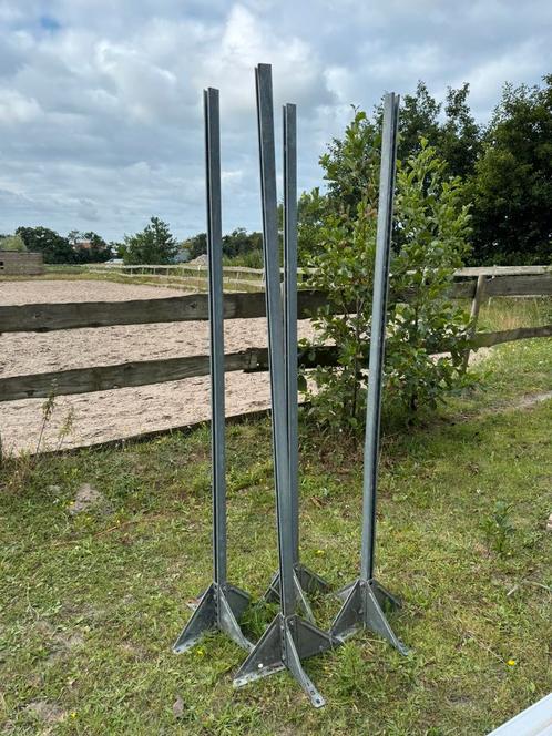 Spring staanders (metaal), Dieren en Toebehoren, Paarden en Pony's | Overige Paardenspullen, Gebruikt, Springen, Ophalen