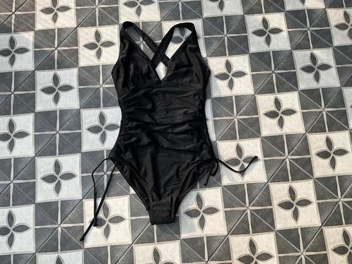 Dames badpak van het merk BEACHWAVE. maat 40F, Kleding | Dames, Badmode en Zwemkleding, Nieuw, Badpak, Zwart, Ophalen of Verzenden