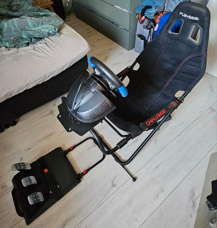 Challenge Playseat + Thrustmaster T150 + T3PA pedalen!, Spelcomputers en Games, Spelcomputers | Overige Accessoires, Gebruikt